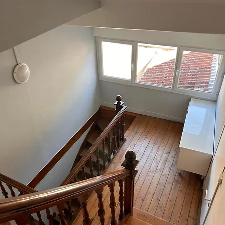 Appartement Avec Vue Panoramique Sur Le Port De
