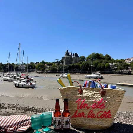 شقة Avec Vue Panoramique Sur Le Port De بورنيك